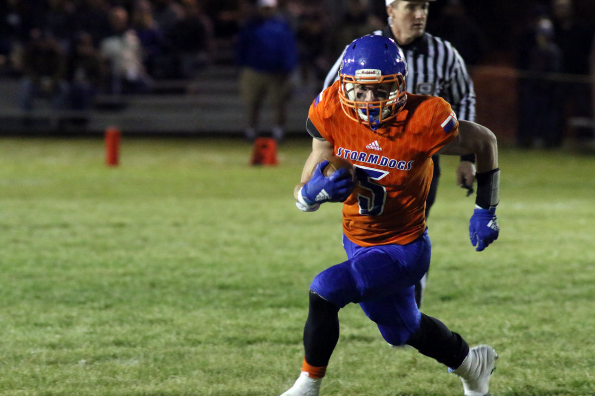 Osceola High Plains FB vs Cross County (7).JPG